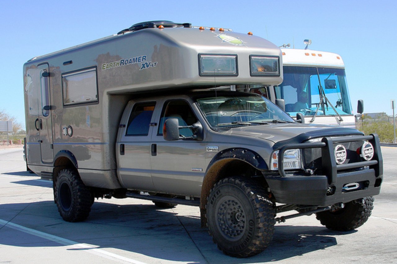 Ford f 250 EARTHROAMER