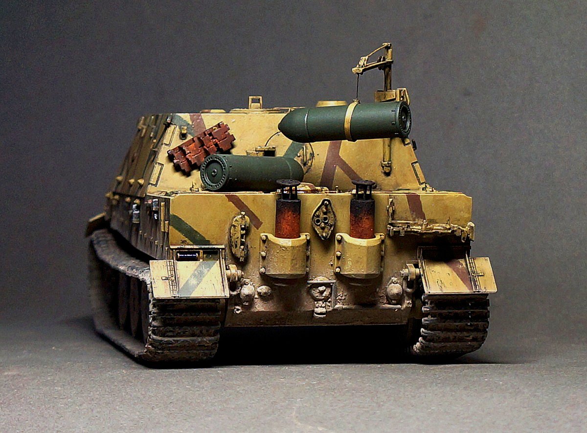 Штурмтигр самоходная артиллерийская установка. 38 Cm rw61 auf Sturmmörser Tiger камуфляж. Штурм Ягдтигр. Штурмтигр Италери. Штурм тигр Тамия сборка.