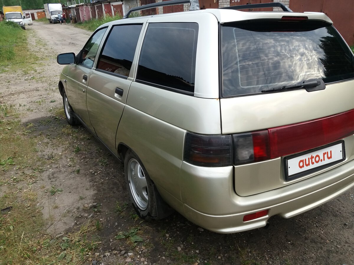 Ваз бийск. Лада ВАЗ 2111 бежевая. Бежевый Lada 2111. ВАЗ 2111 песочный. Цвета ВАЗ 2111 2006 год.