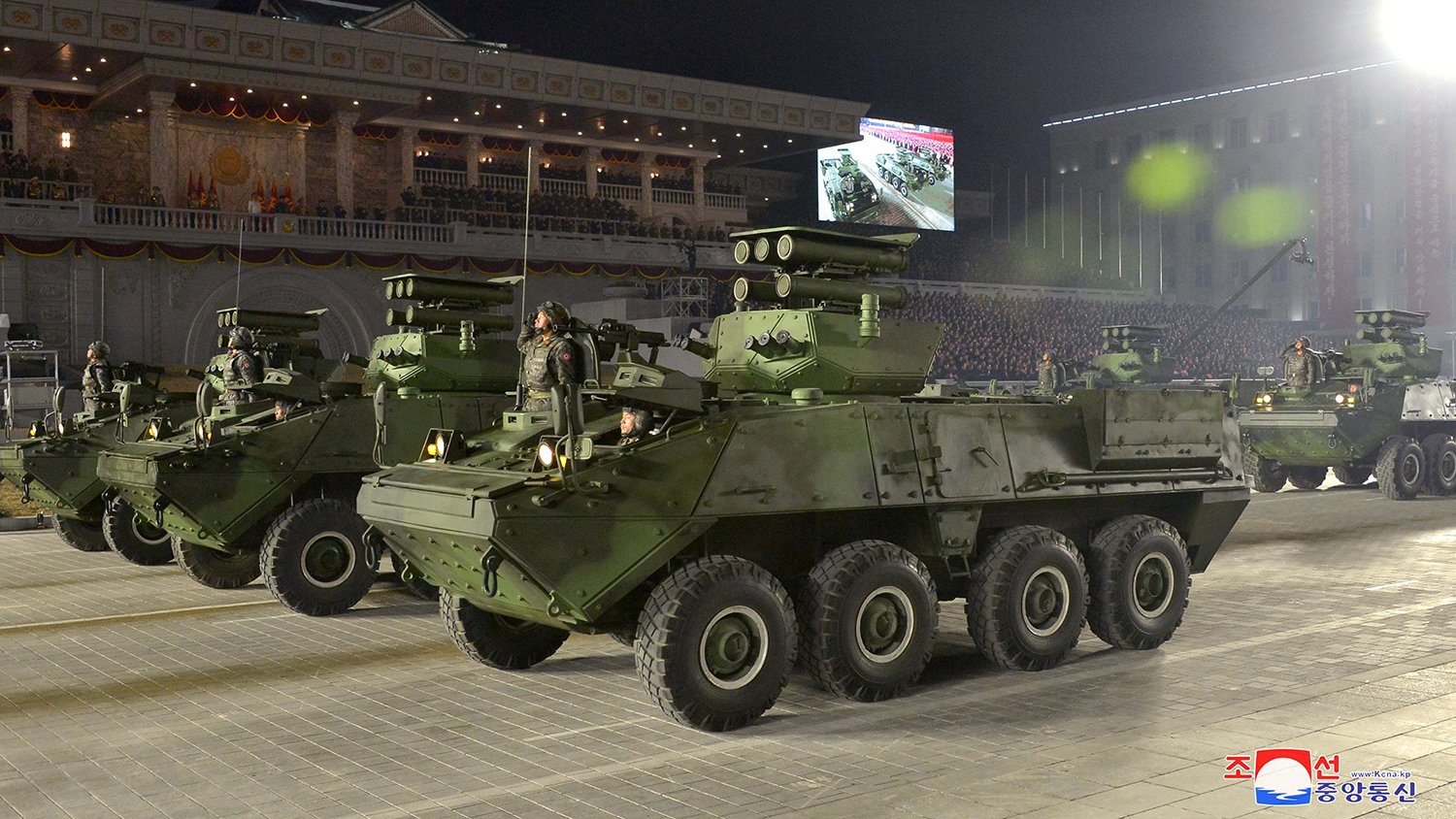 Новый танк северной кореи. 240-Мм РСЗО Северной Кореи. Военная техника РСЗО Северной Кореи. Парад в Пхеньяне 2021 военный. Парад военной техники в Северной Корее.