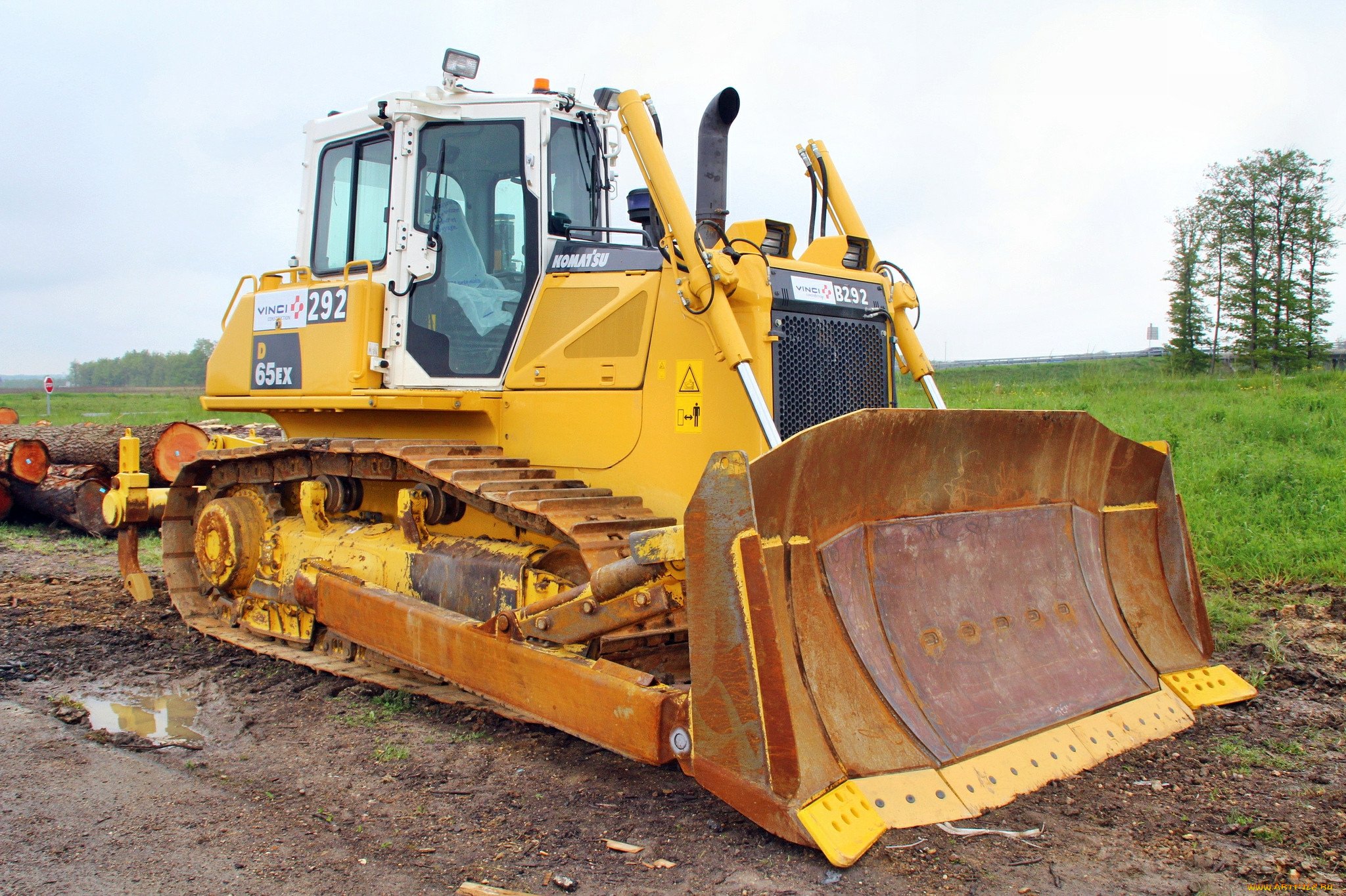 Комацу бульдозер д65. Бульдозер Komatsu d65. Бульдозер Komatsu 65. Коматсу д 65 бульдозер. Бульдозер Komatsu d65px-16.