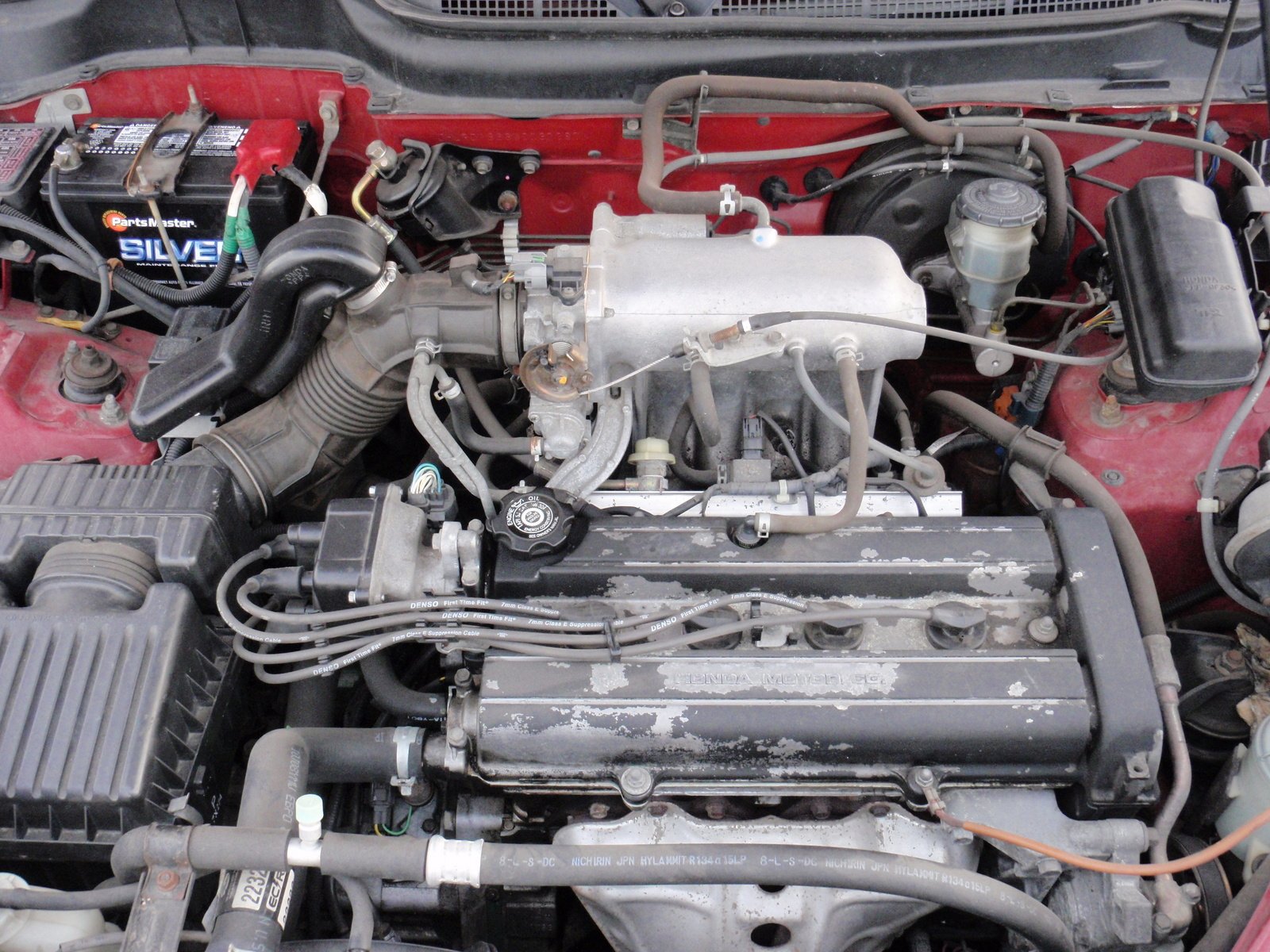 Двигатель хонда срв рд1 купить. Мотор Хонда CRV 2.0. Honda CRV 1999 Motor. Honda CR-V 2000 двигатель. Двигатель на Хонда CRV 1998.