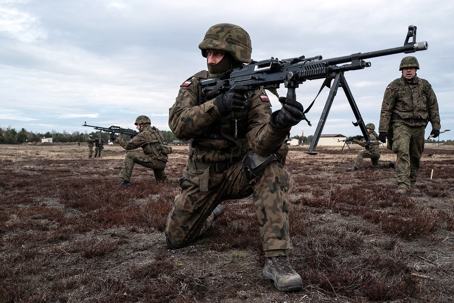 Калининградская область войска польши. Форма польской армии 2020. Польская армия 2020. Сухопутные войска Польши. Солдаты Польши на учениях.