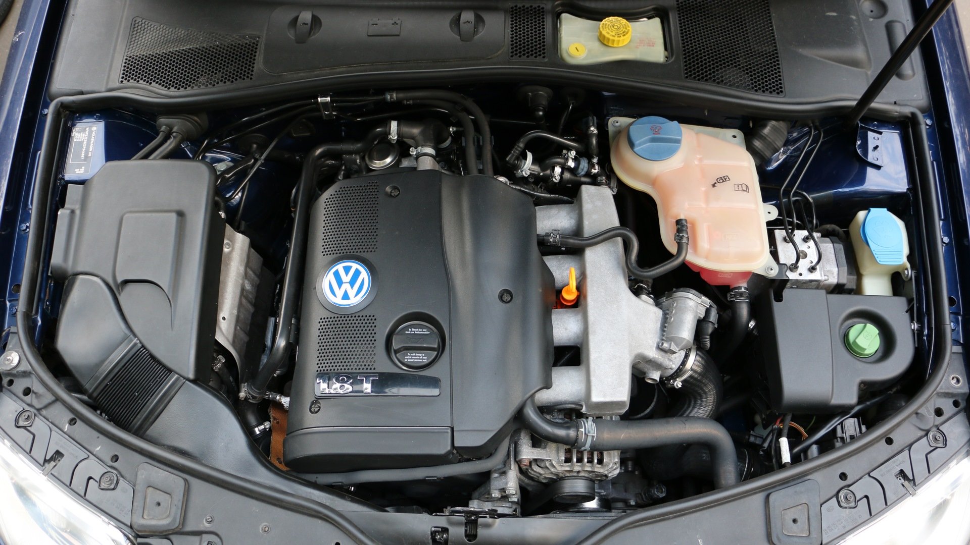 Купить двигатель на фольксваген пассат б5. Пассат b5 1.8 турбо. Volkswagen Passat b5 1.8 турбо. Двигатель Volkswagen Passat b5 1.8 t. Passat b5 двигатель 1.8.