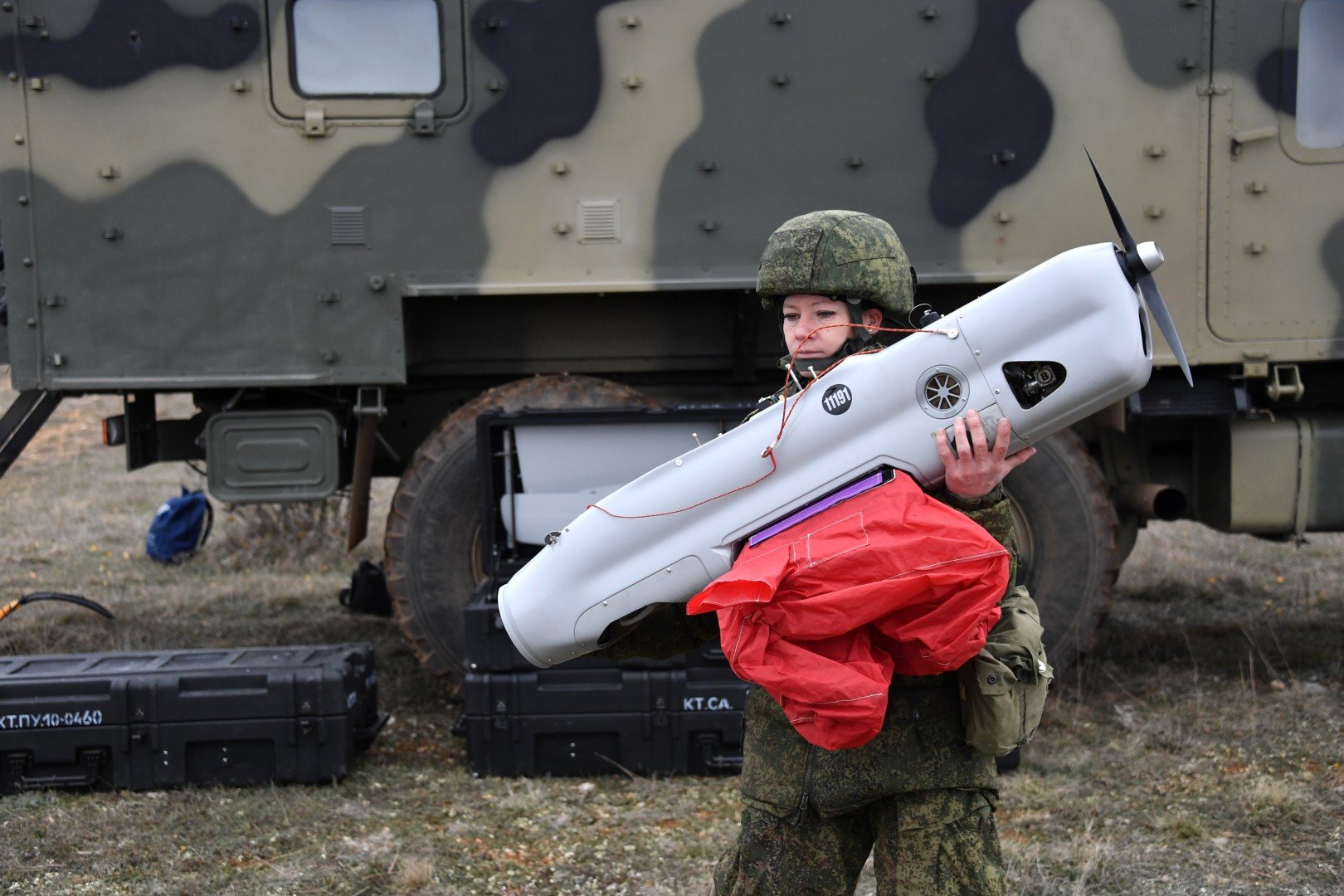 Каневская беспилотник. БПЛА Орлан-10. Беспилотный аппарат Орлан-10. КАМАЗ Орлан 10. Орлан 10 е беспилотник.