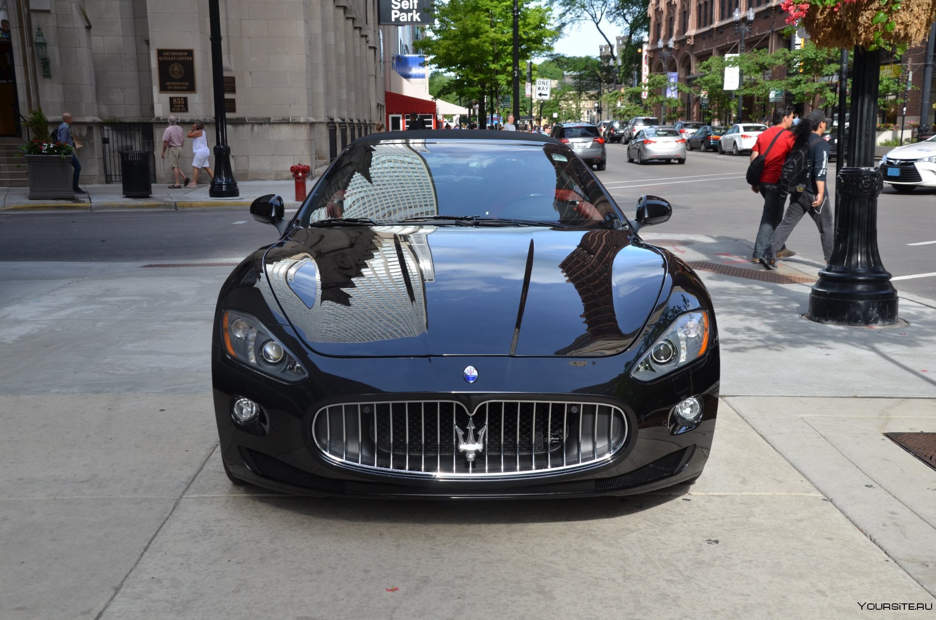 Slim maserati
