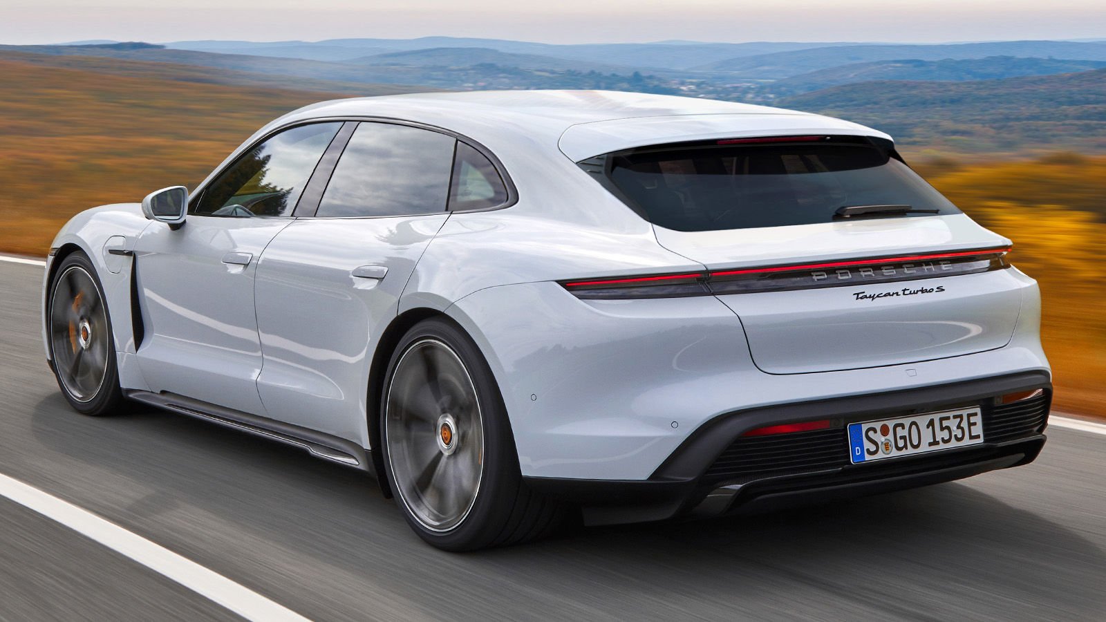 Porsche Taycan Cross Turismo 2020