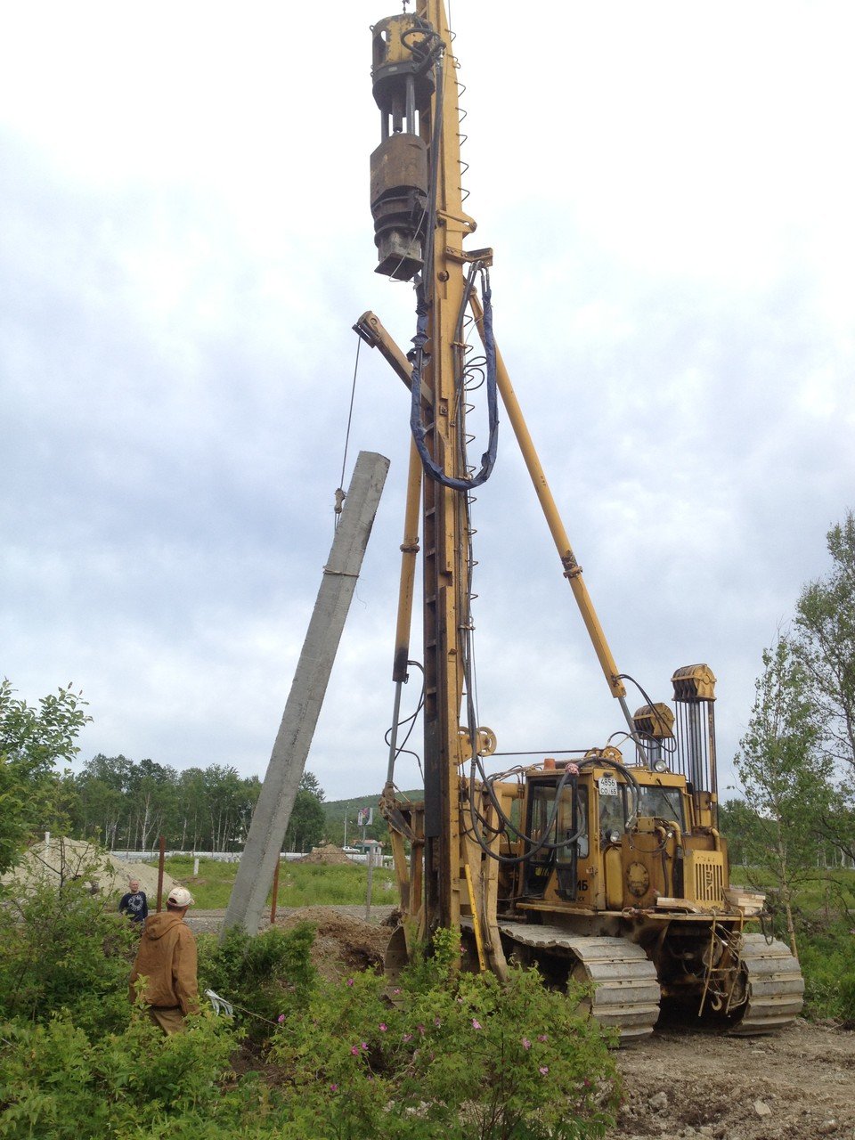 Свая бойка. Сваебойный агрегат (погружение свай l-14м) птс. Свайно-винтовой фундамент 108 мм. Винтовая свая свс-108. Стройматик забивка свай.