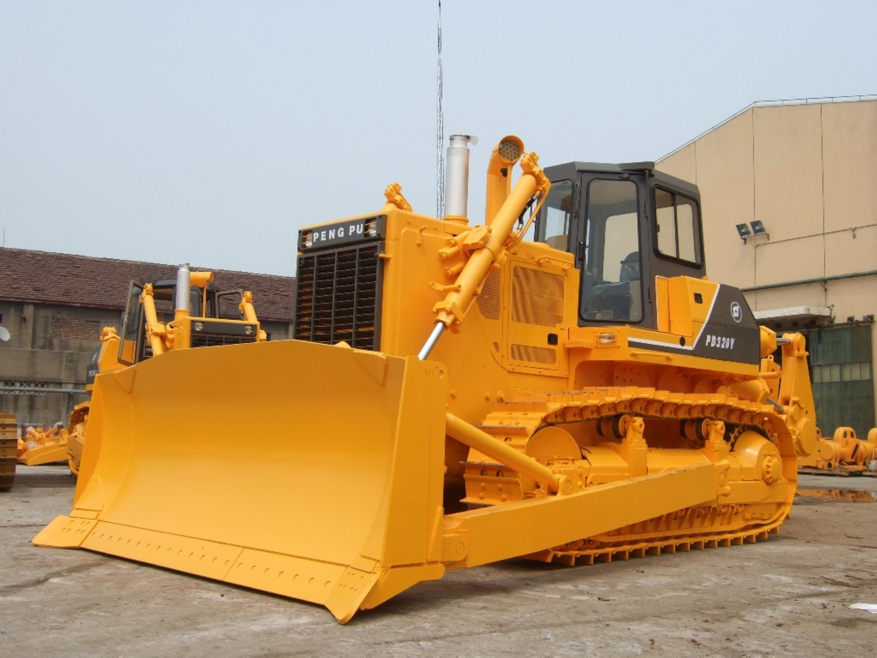 Бульдозеры ижевск. Бульдозер Pengpu pd320y-1. Komatsu d355a-3. Komatsu 355 бульдозер. Комацу 320 бульдозер.