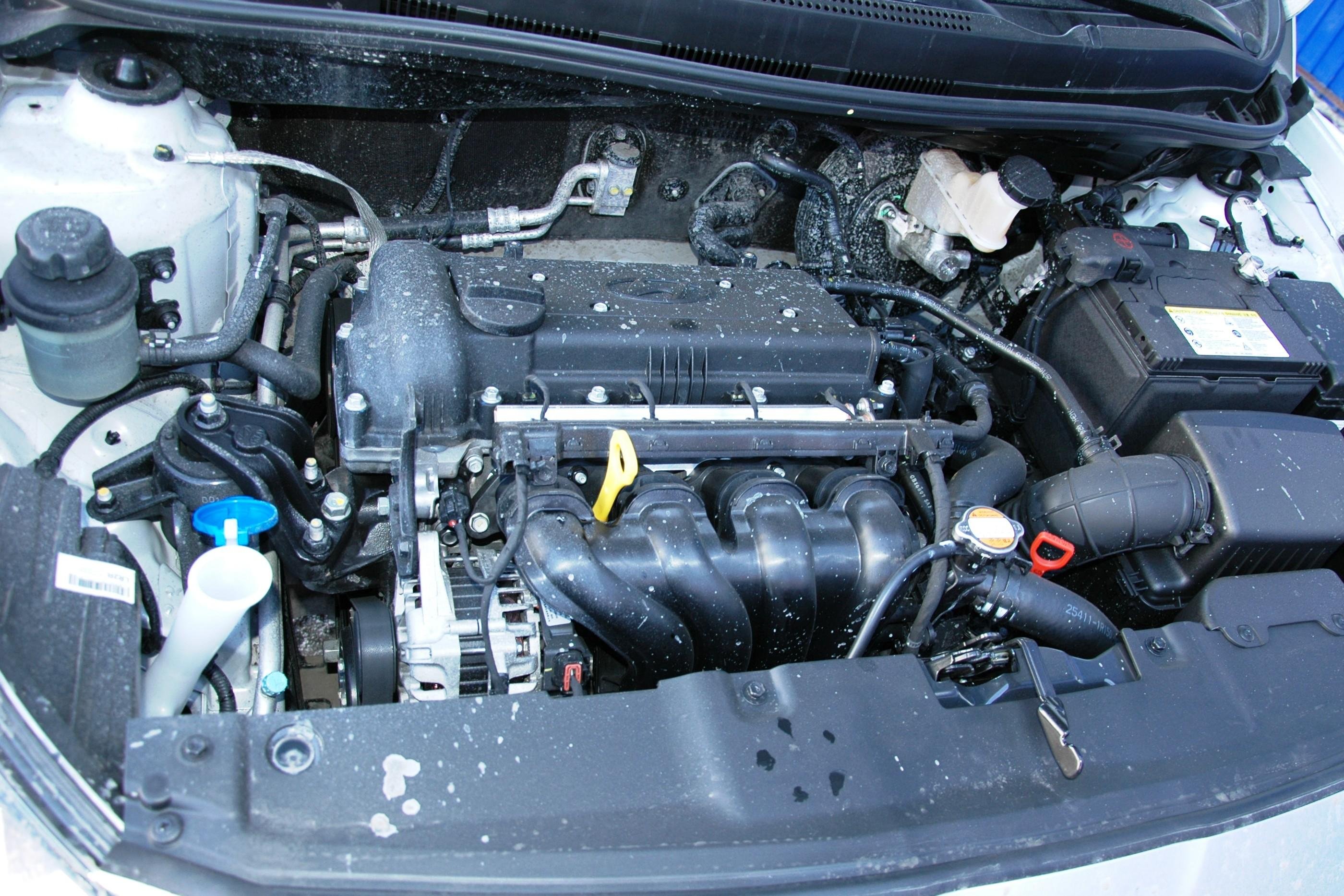 Двигатель на хендай солярис 1.6 цена. Мотор Солярис 1.6 2011. Двигатель Solaris 1.6. Мотор Солярис 1.4 2011. Hyundai Solaris Motor 1 6.
