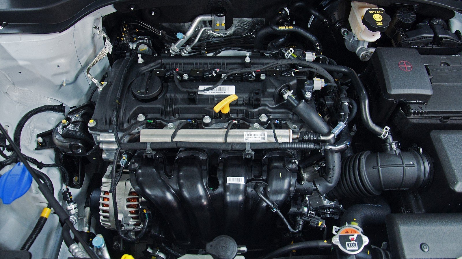 Мотор hyundai creta. Двигатель Солярис 2 1.6. Двигатель Хендай Солярис 1.6. Мотор Солярис 1.6 2011. Hyundai Solaris (мотор 1.4 механика).