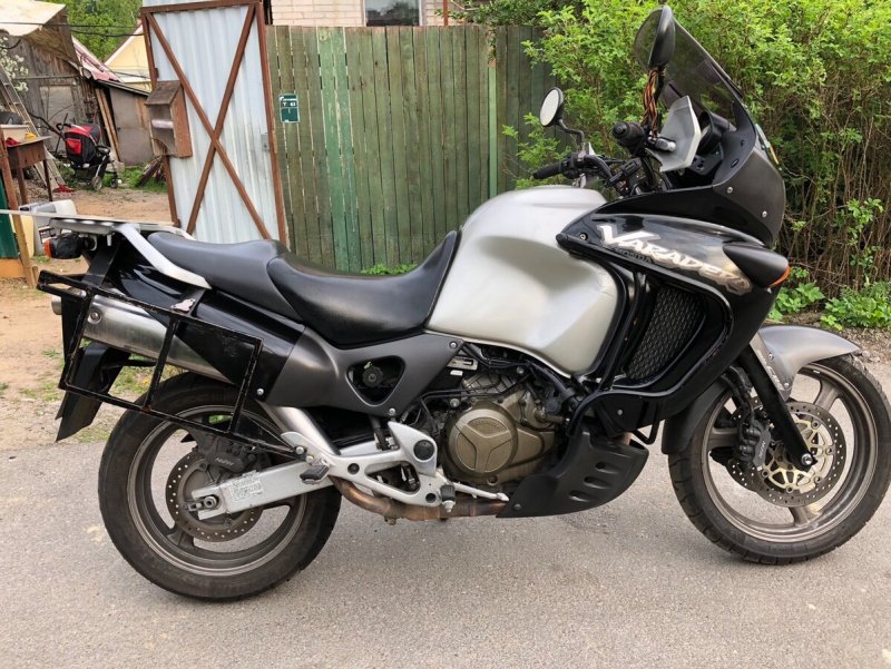 Honda xl1000v 1999