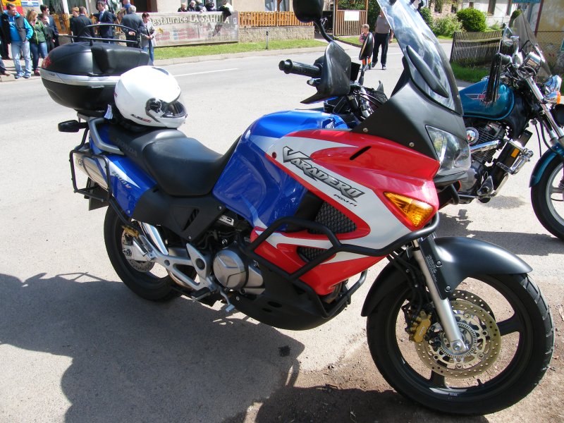 XL 1000 Varadero с Райдером