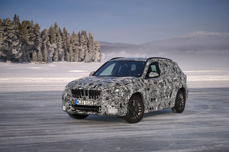 Новый BMW x1 2022