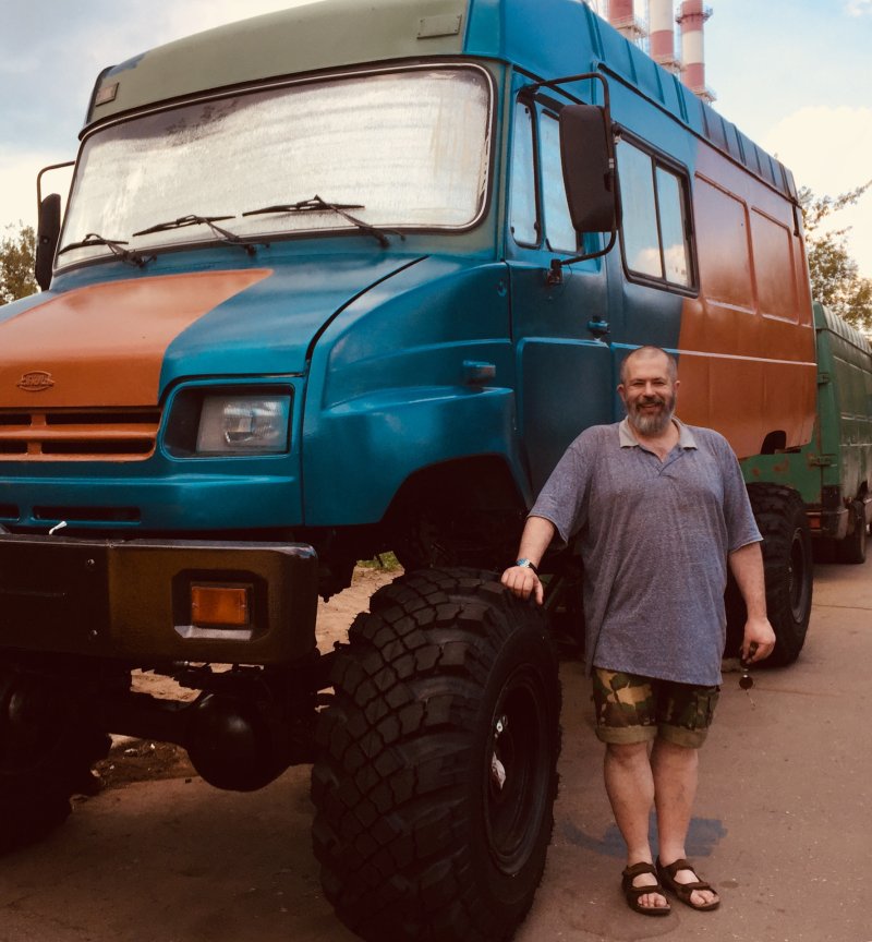 Полноприводный ЗИЛ 5301