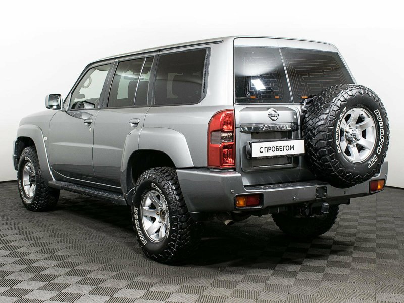 Nissan Patrol y61 2008