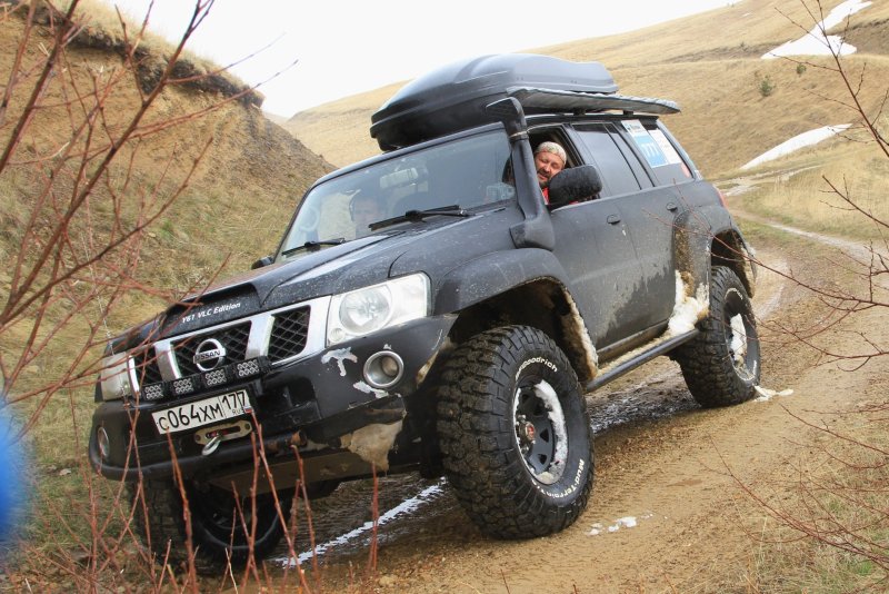 Nissan Patrol y61 Expedition