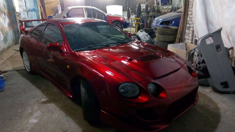 Toyota Celica красный Кэнди