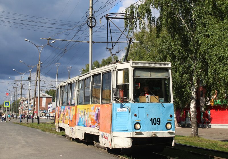 Трамвай КТМ-5м3