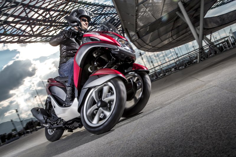 Yamaha скутер 125 трицикл