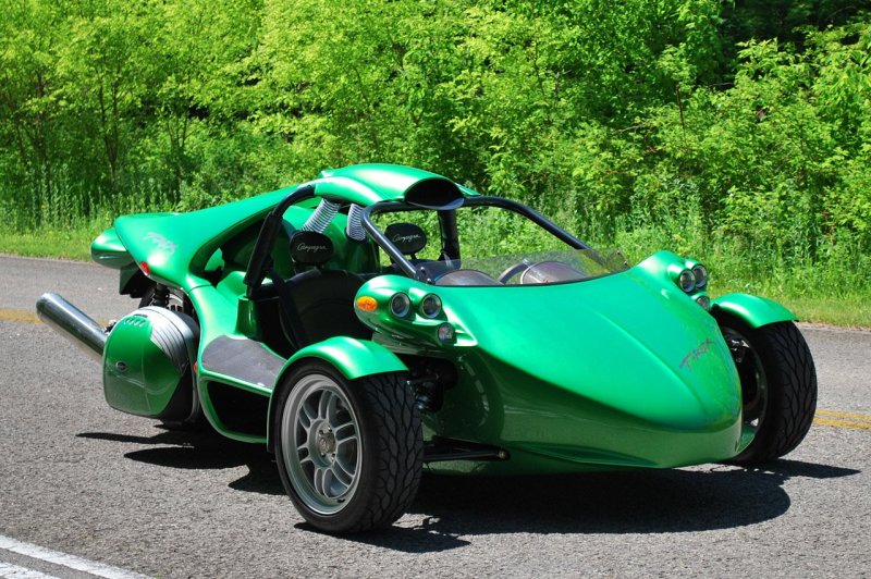 Трёхколёсный автомобиль t-Rex