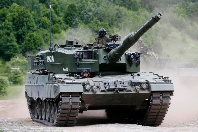 Leopard 2a4 140