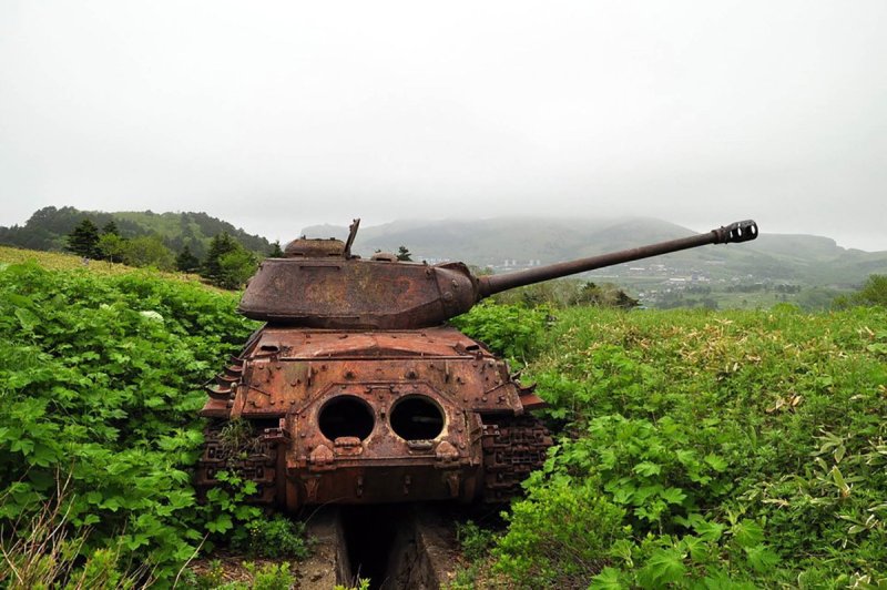 Танки ИС-3 на острове Шикотан