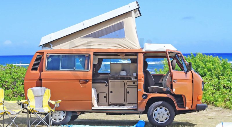 Chevrolet van vanlife