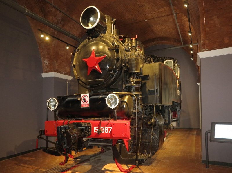 Паровоз 9п кабина