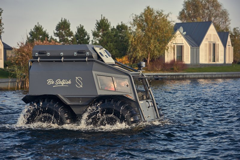 Вездеход Venturi амфибия
