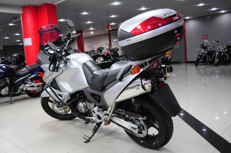Honda Varadero XL 1000