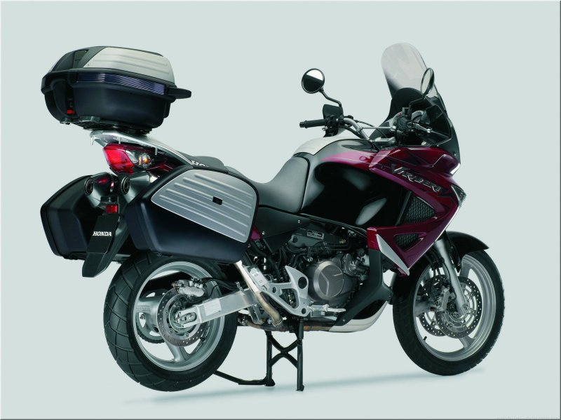 Мотоцикл Honda Varadero 1000