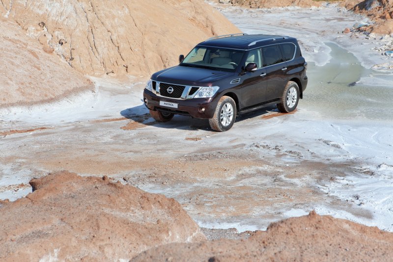 Nissan Patrol y62