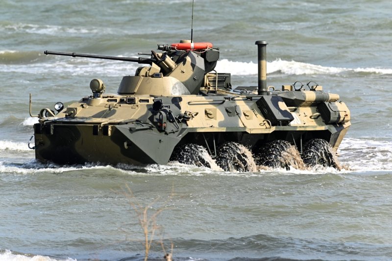 БТР 82 морской пехоты России