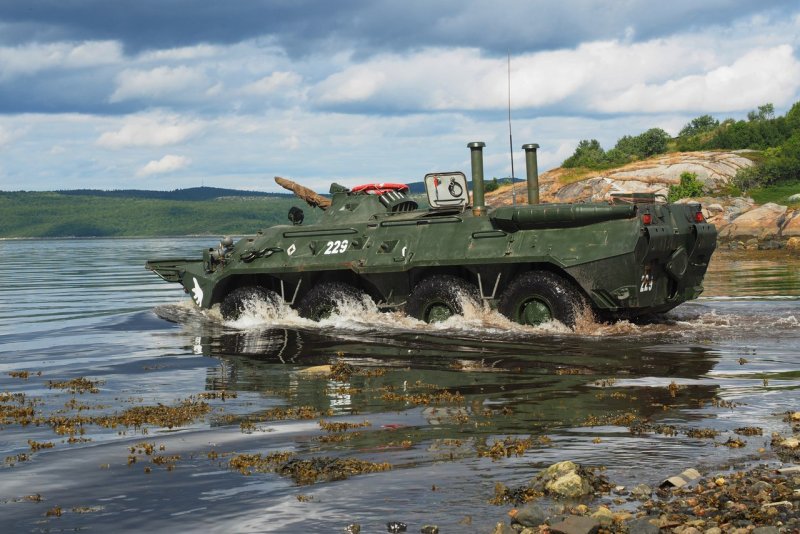 БТР-82 бронетранспортёр