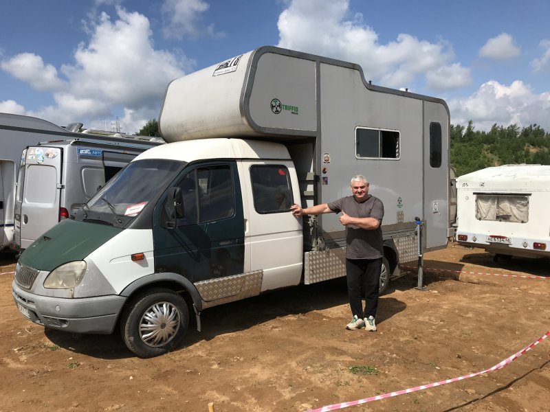 Mitsubishi Canter автодом 4*4