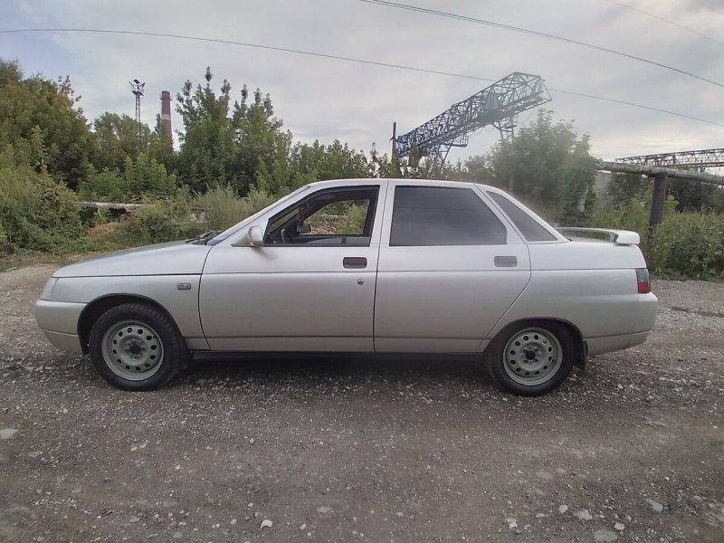 Lada Premier 2110