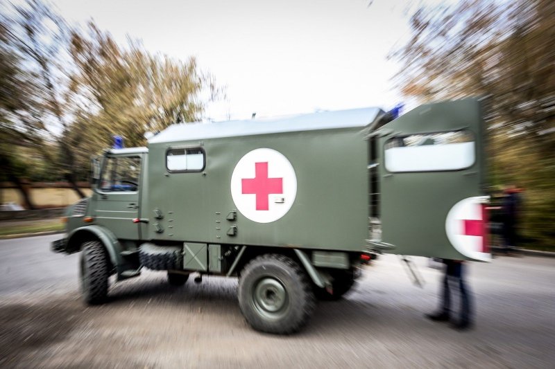 Land Rover 110 Ambulance