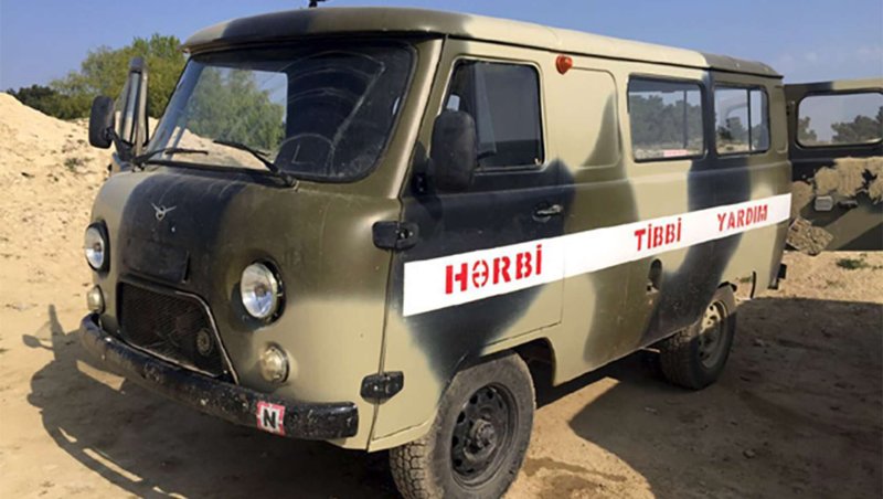 Военный автомобиль