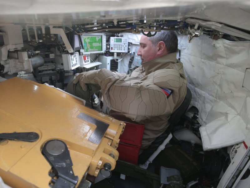 Внутри танка т-90мс