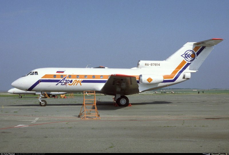 Як40 87814