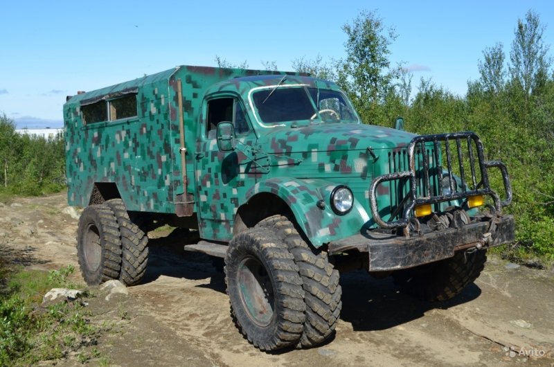 На шасси ГАЗ 63