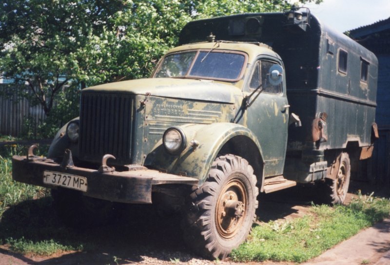 На шасси ГАЗ 63