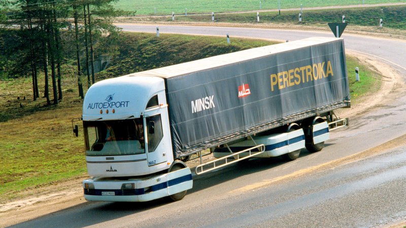 МАЗ-2000 «перестро́йка»
