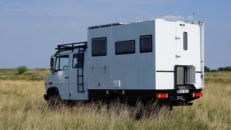 Альковный ГАЗ 3308 Садко кемпер, 2007