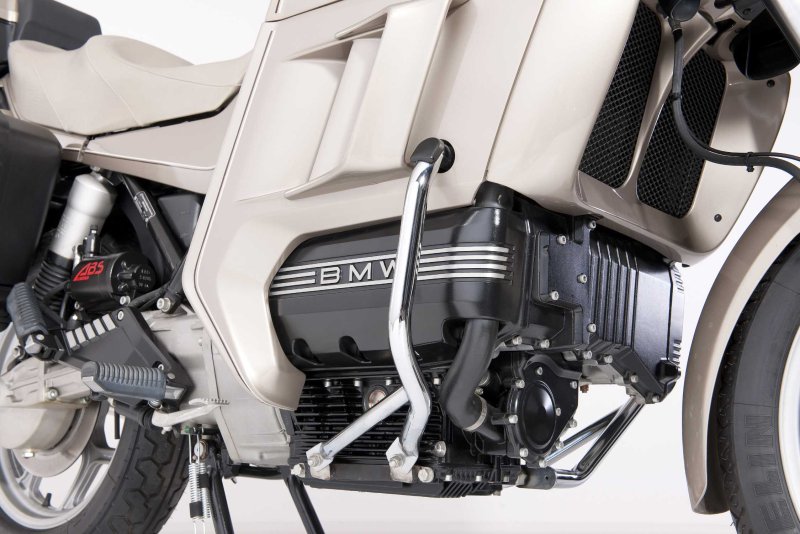 Мотоцикл БМВ k100