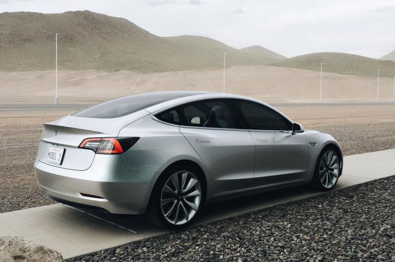 Tesla model 3 2016