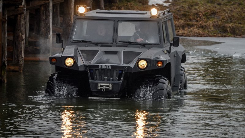 Снегоболотоход БМЕ-1015