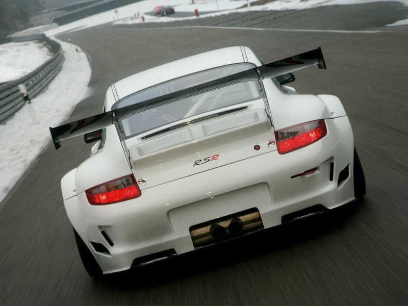 Porsche 911 gt3 RSR 2009