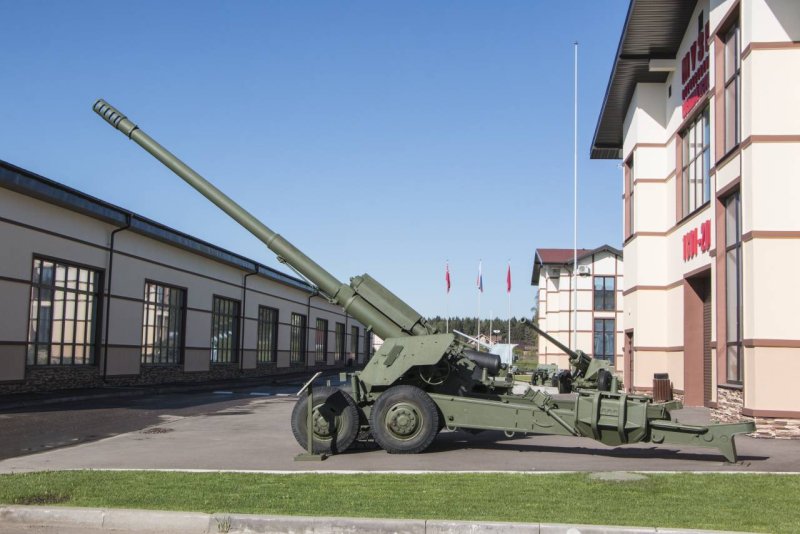 САУ 2с19м2 парк Патриот